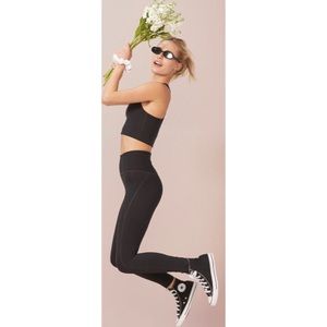 Girlfriend Collective High-Rise Leggings in Black